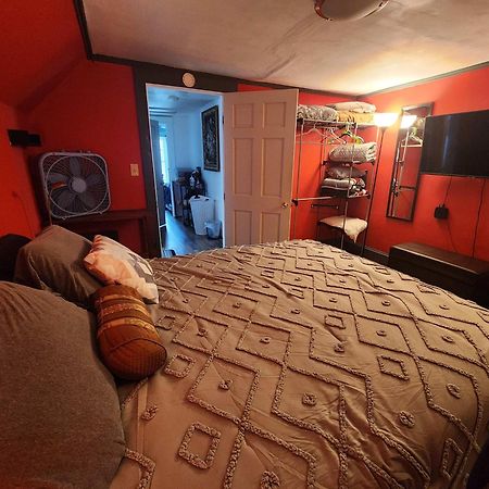 Cozy 3 Bedroom House In Downtown Ithaca Eksteriør billede