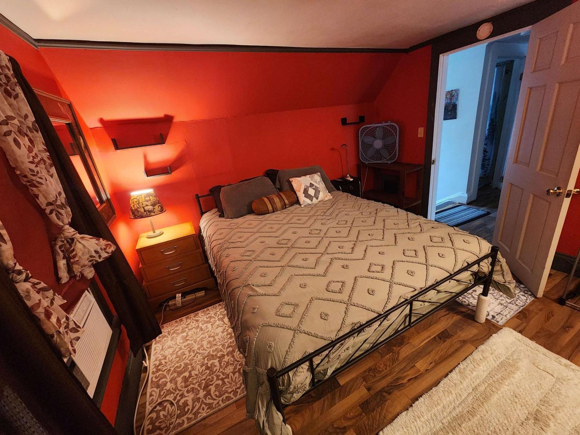 Cozy 3 Bedroom House In Downtown Ithaca Eksteriør billede